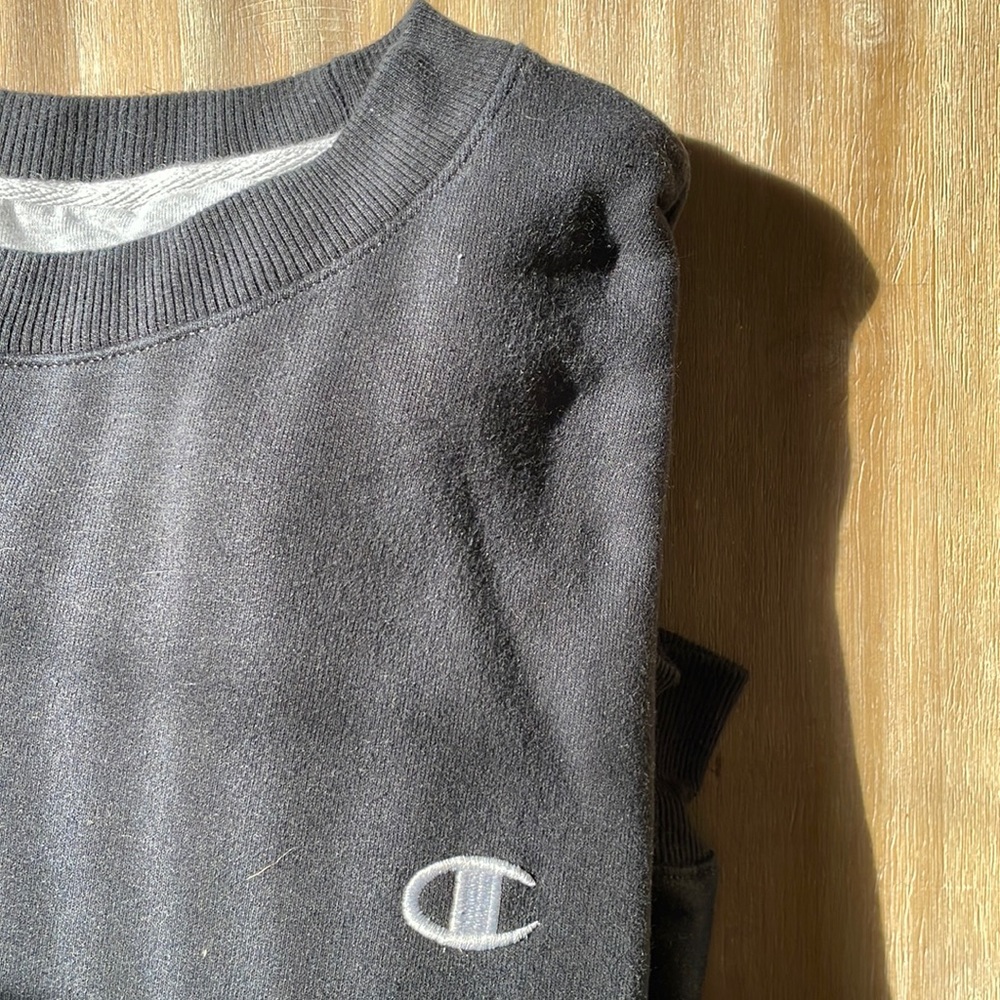 Champion oversized black crew neck